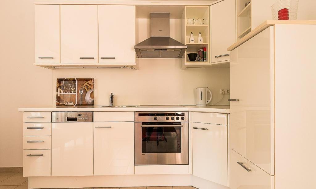 Eule Apartment Born Luaran gambar