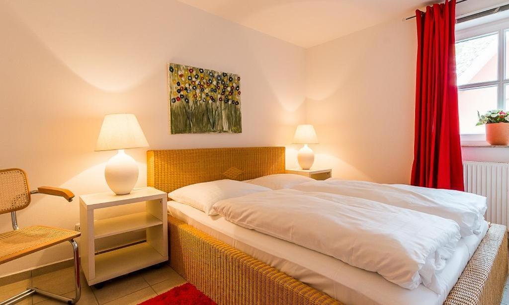 Eule Apartment Born Luaran gambar