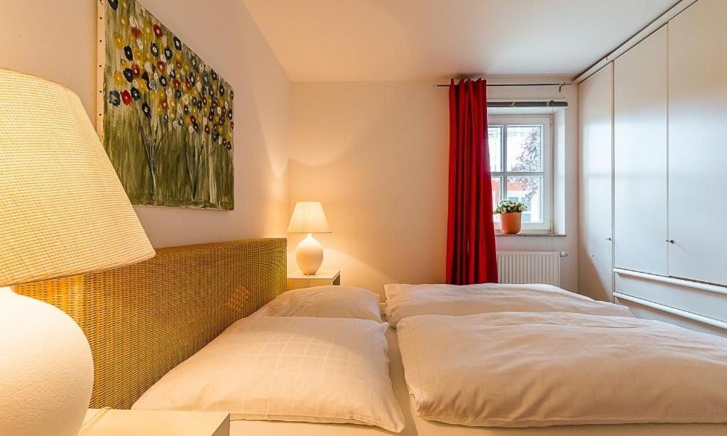 Eule Apartment Born Luaran gambar